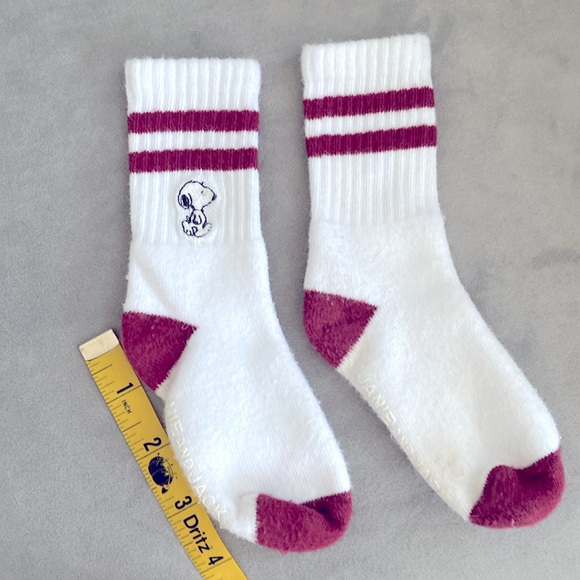 Limited Time *$12*Janie and Jack Snoopy/Peanuts Crew Socks! - Picture 6 of 6